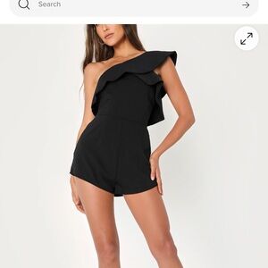 Lulu's Elegant Black One-Shoulder Romper